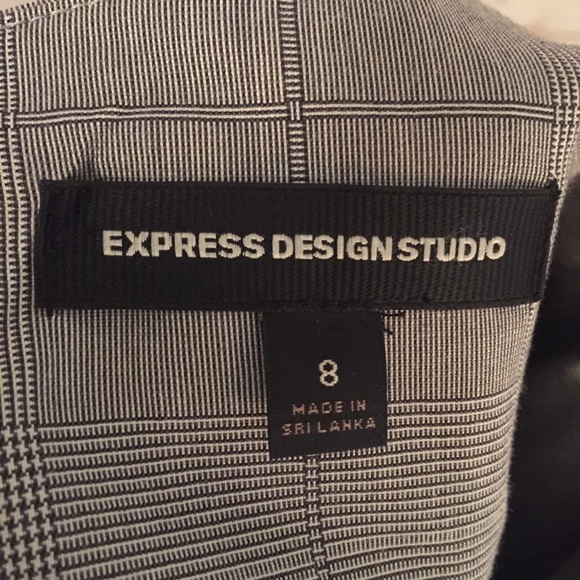 Express Skirt - Picture 6 of 8